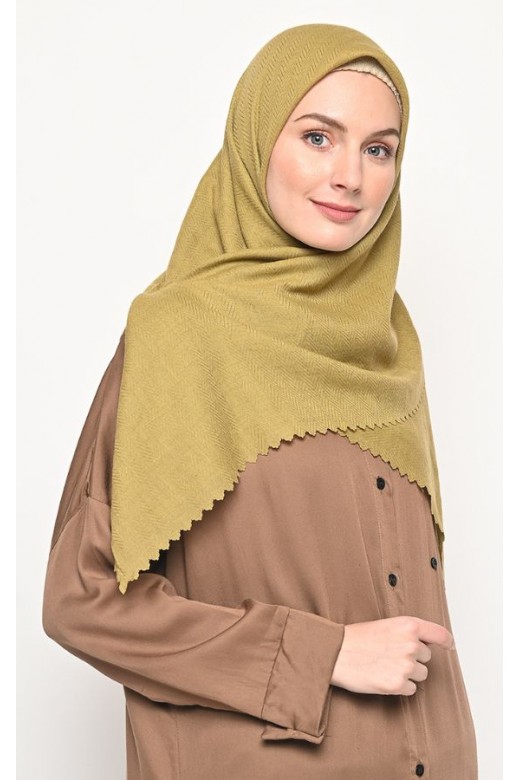 Hijab Segi 4 Voal Zaffron Lasercut Stupa Olive